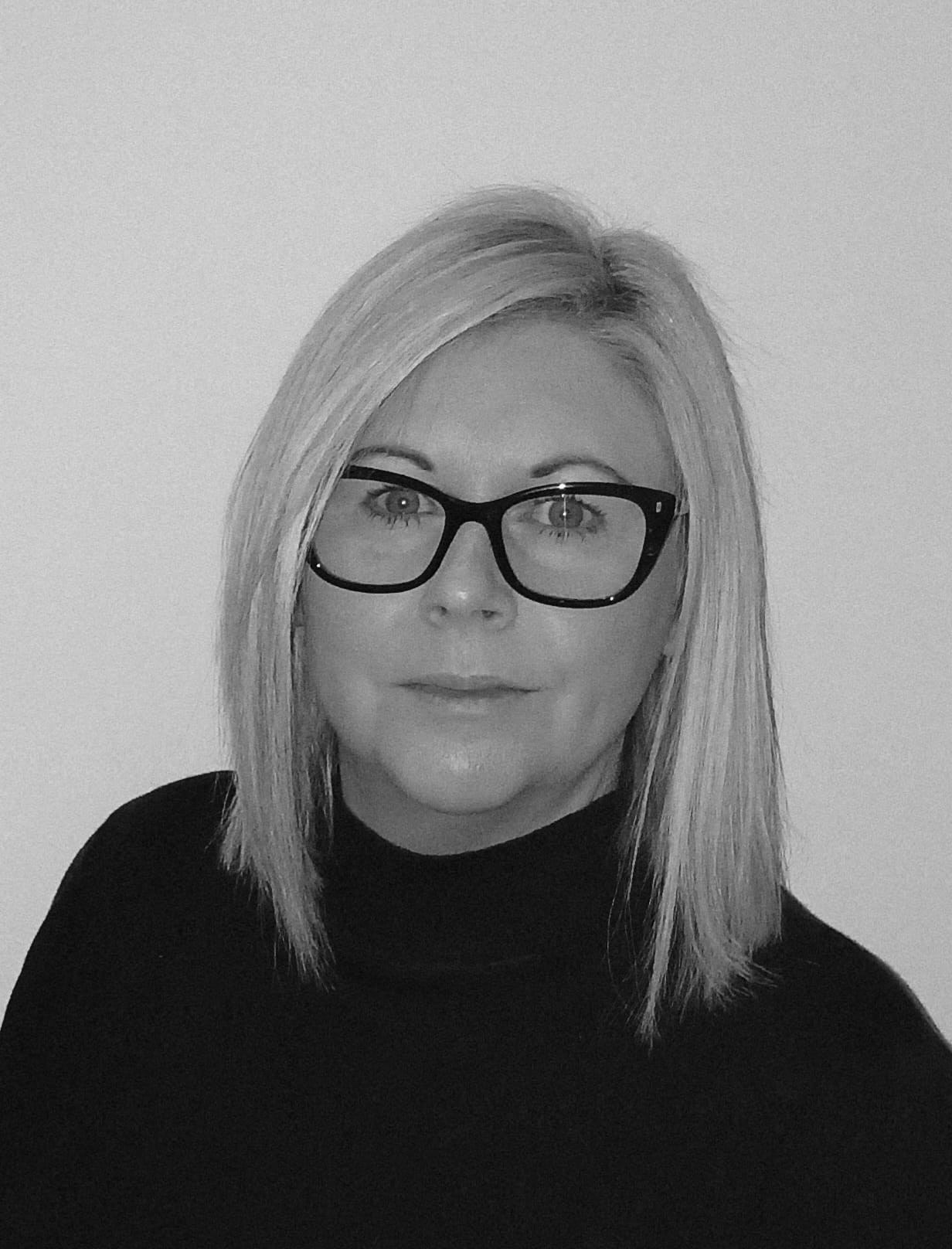 Edel McGoey, Commercial Director